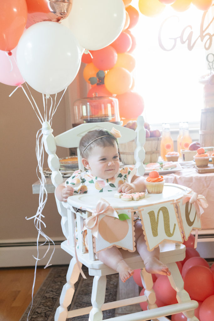 This image has an empty alt attribute; its file name is 2020_06_23FirstBirthday_Gabriella_37-683x1024.jpg